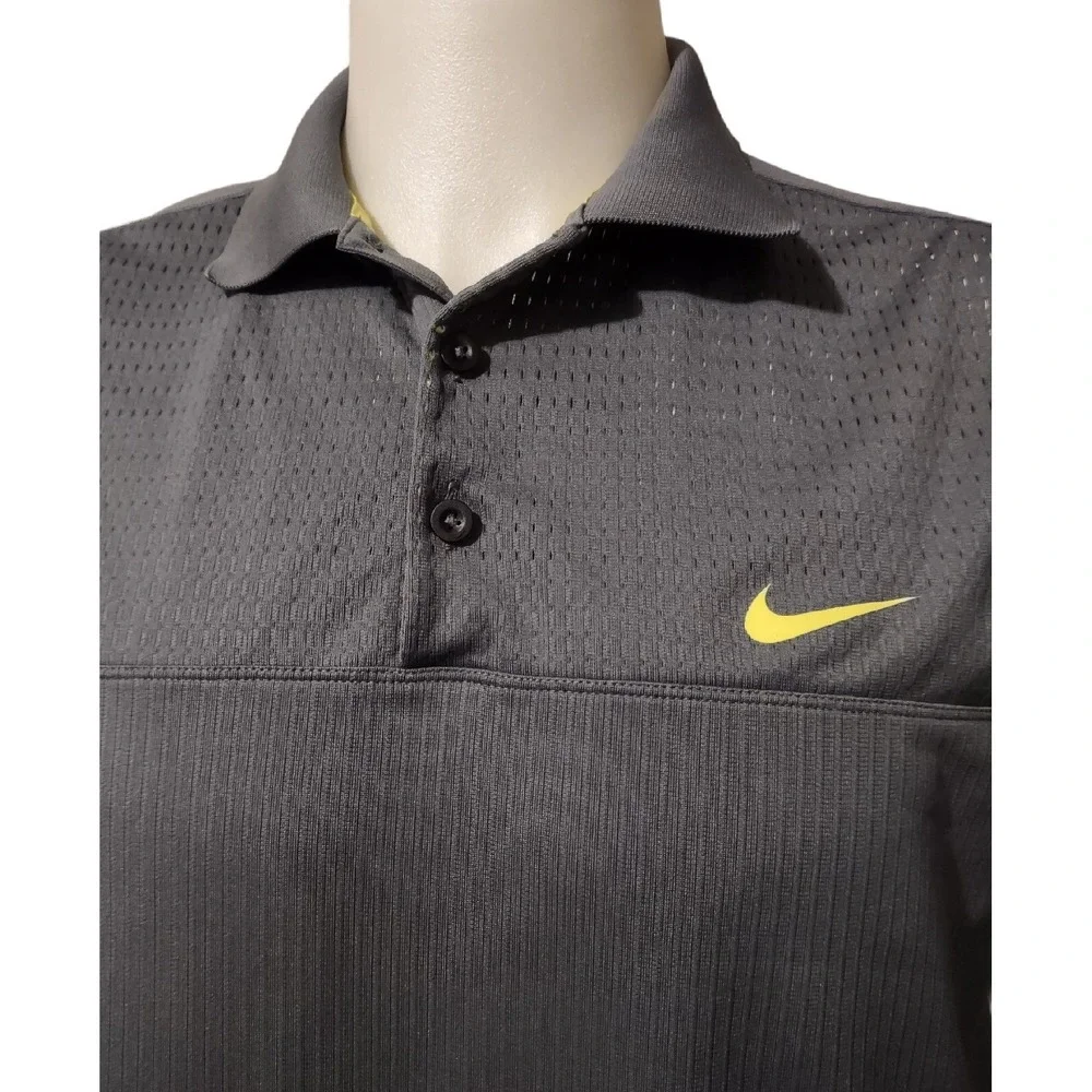 Nike Golf Polo Shirt Men's Large Dri Fit Gray Polyester Short Sleeve Mesh Lined